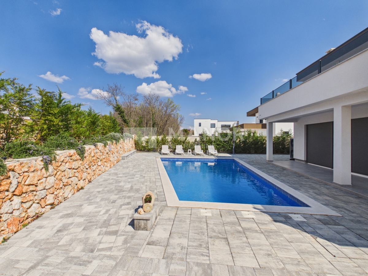 Casa Žgaljići, Krk, 1m2