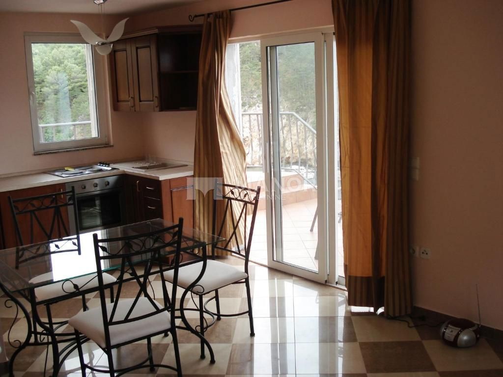 Casa Vrbnik, 100m2