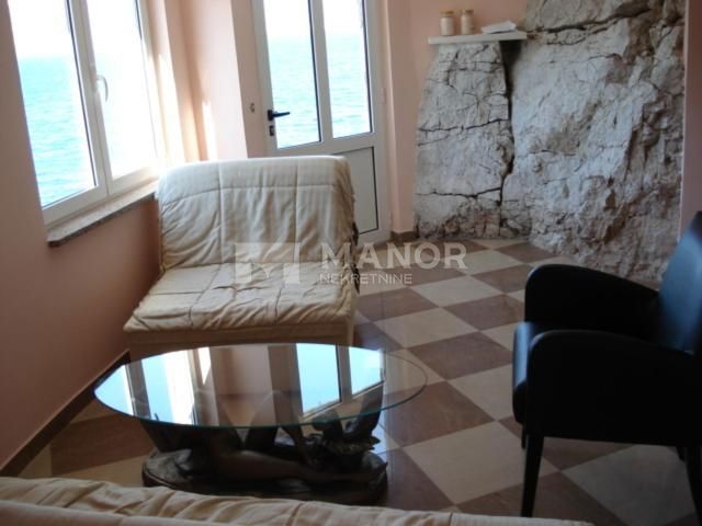 Casa Vrbnik, 100m2
