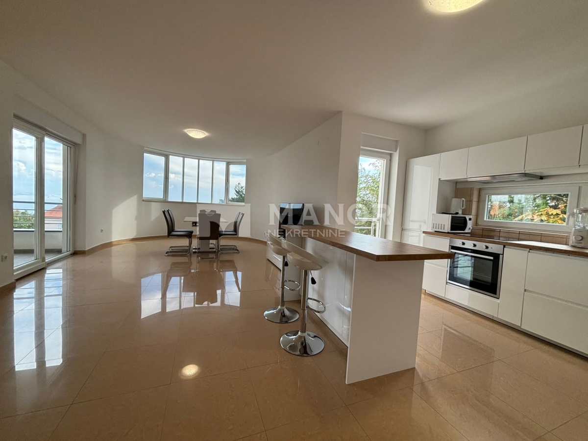 Appartamento Ičići, Opatija - Okolica, 130m2