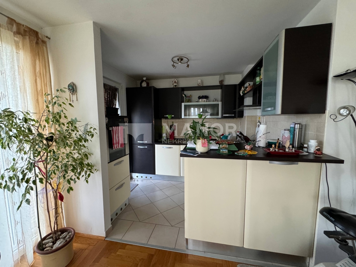 Appartamento Rešetari, Kastav, 87m2