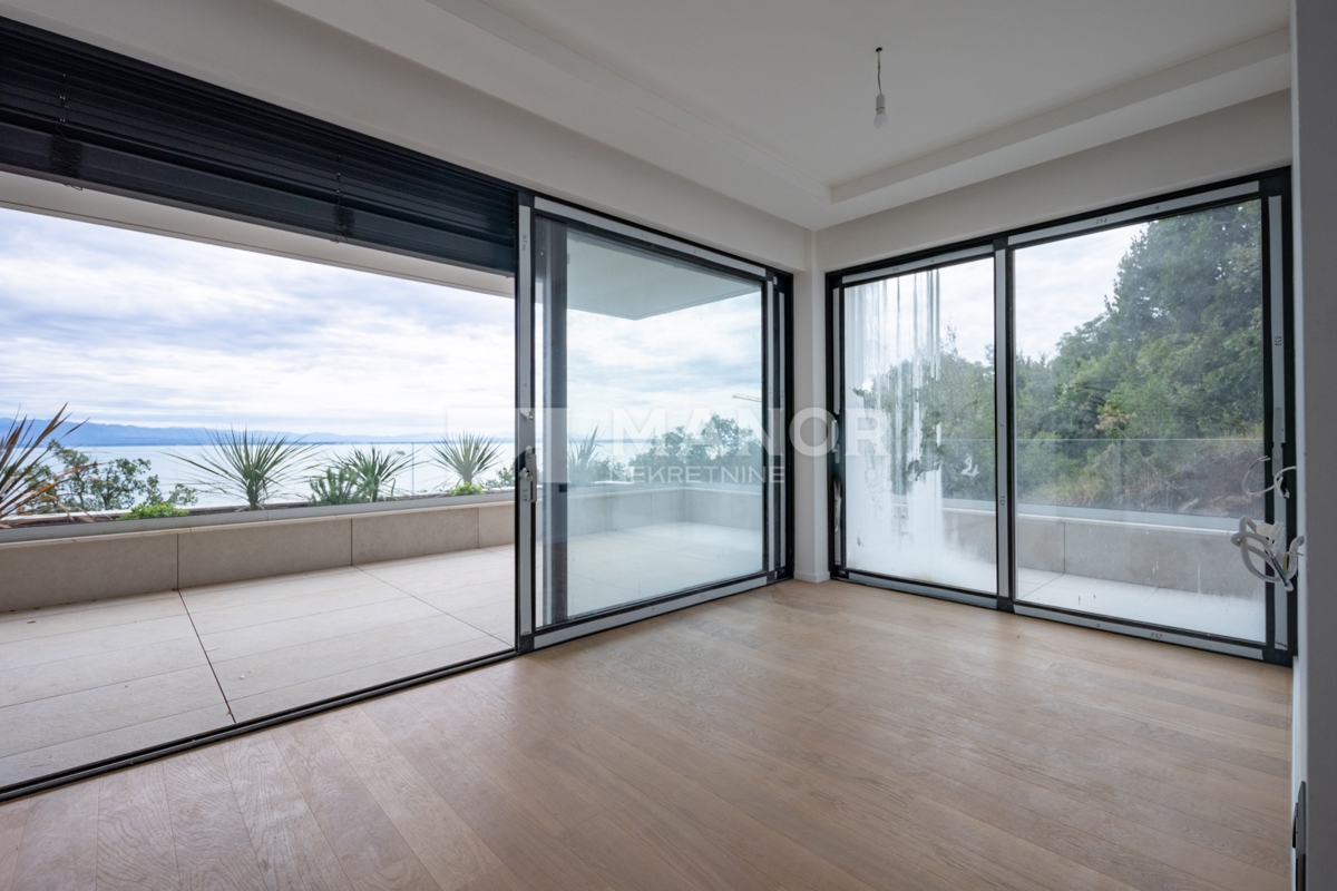 Appartamento Opatija - Centar, Opatija, 200m2