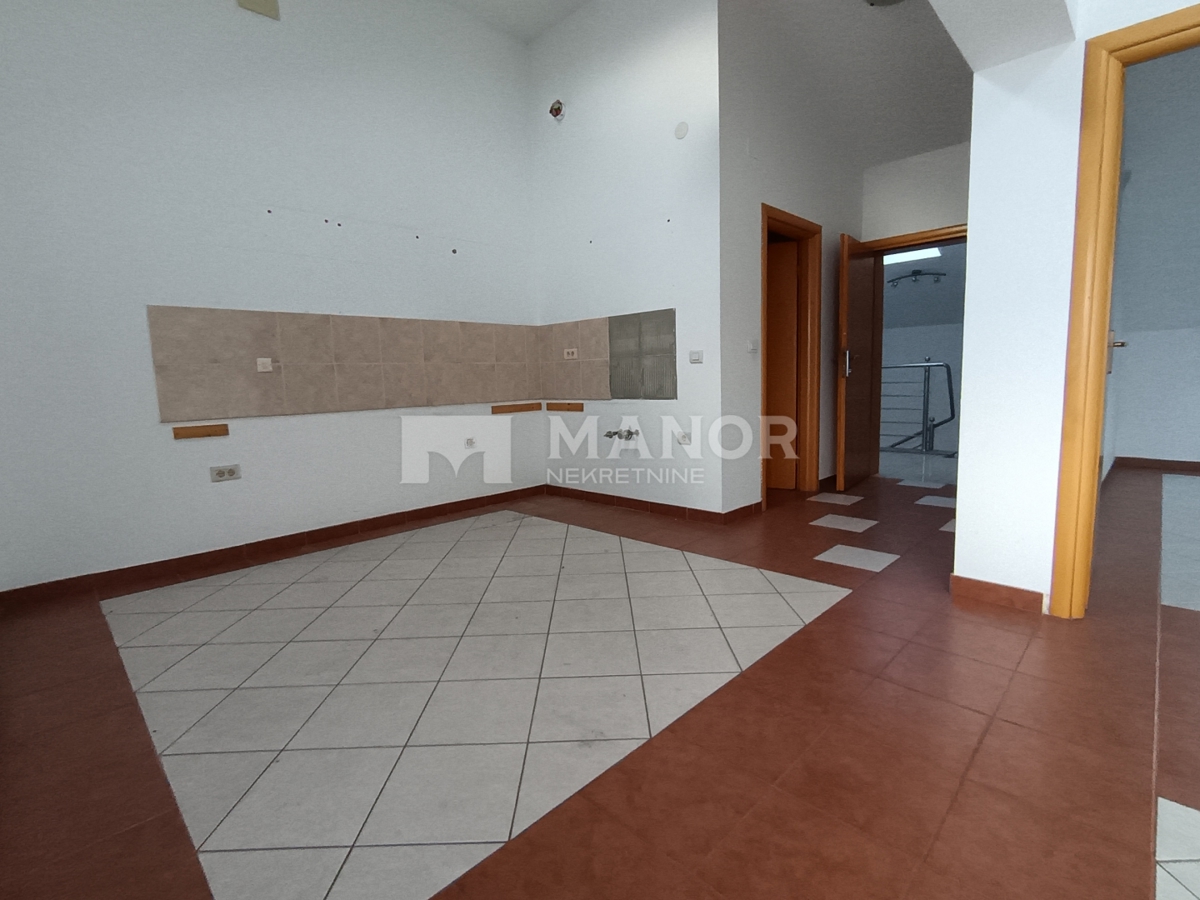 Appartamento Novi Vinodolski, 77m2