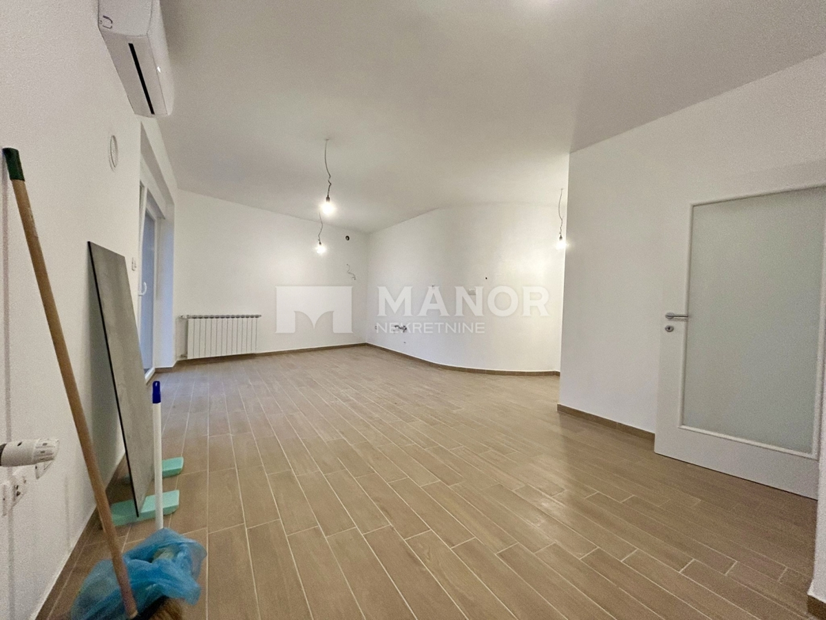 Appartamento Zamet, Rijeka, 72m2