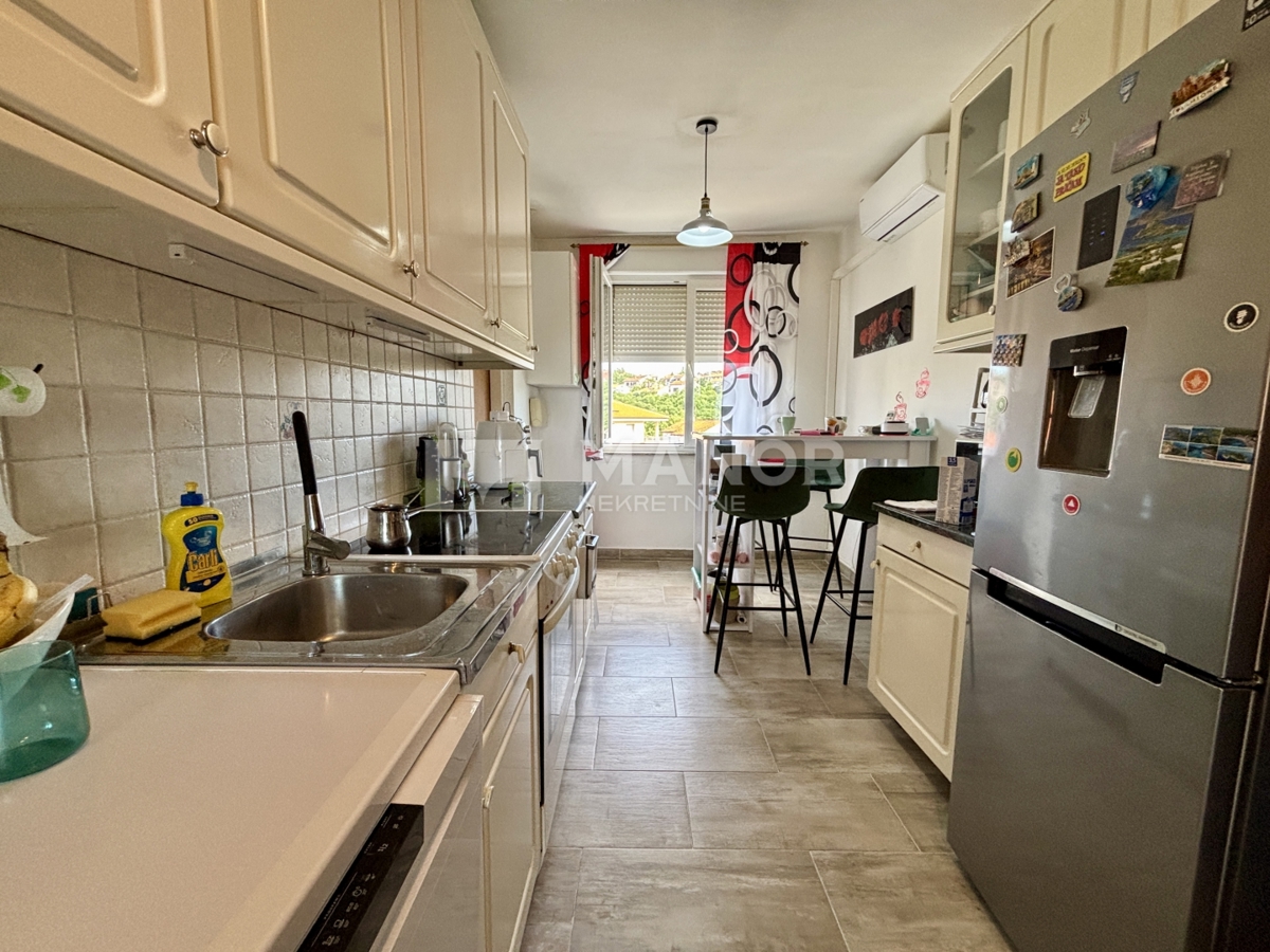 Appartamento Hosti, Rijeka, 75m2