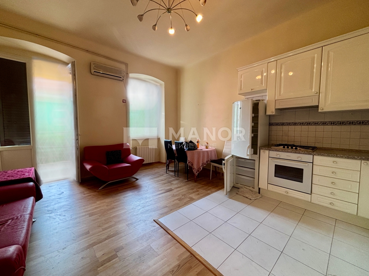 Appartamento Centar, Rijeka, 74m2