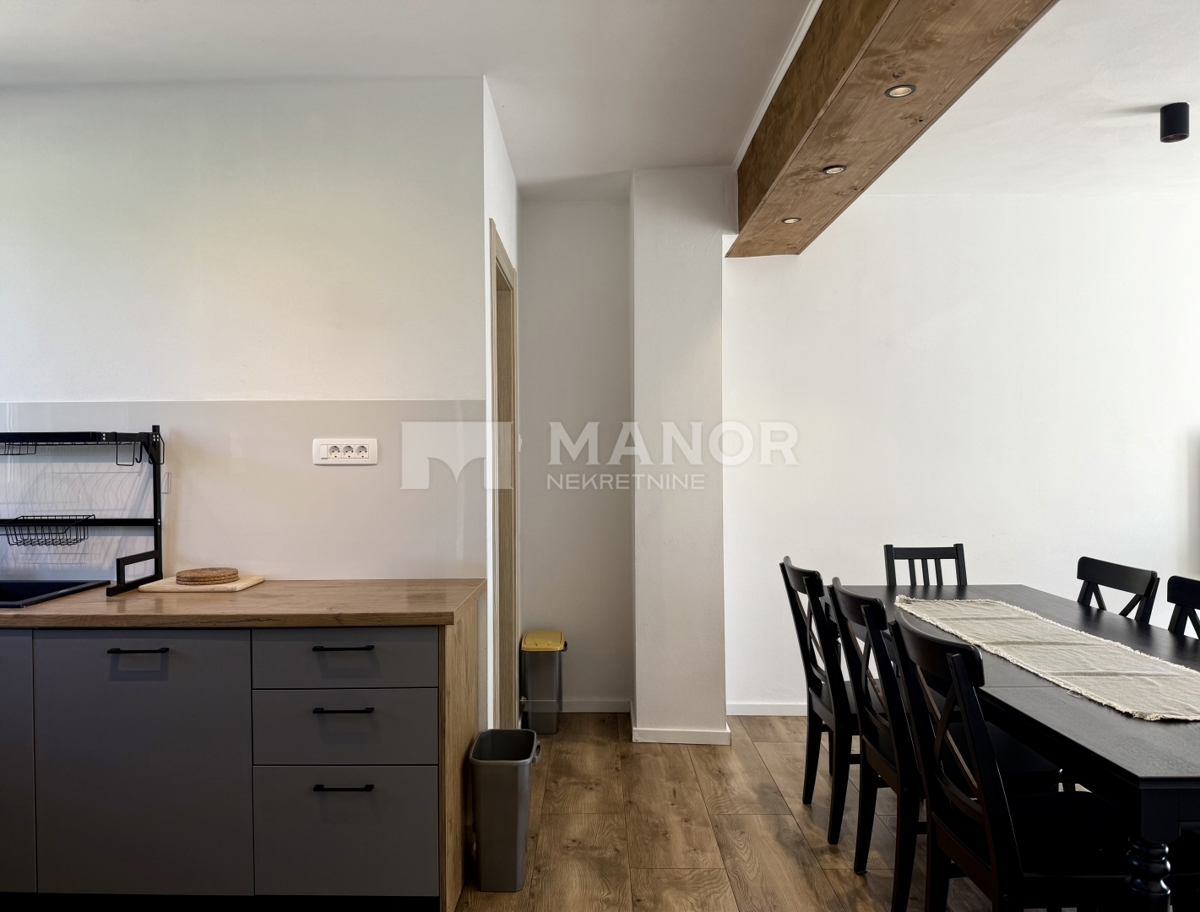 Casa Ravna Gora, 210m2