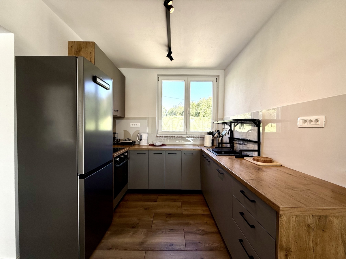 Casa Ravna Gora, 210m2