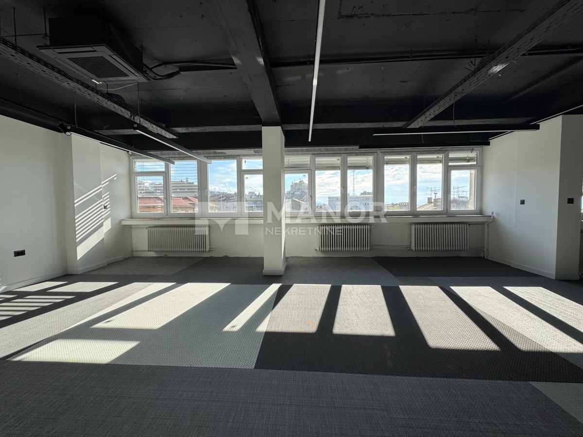 Commerciale Centar, Rijeka, 145m2