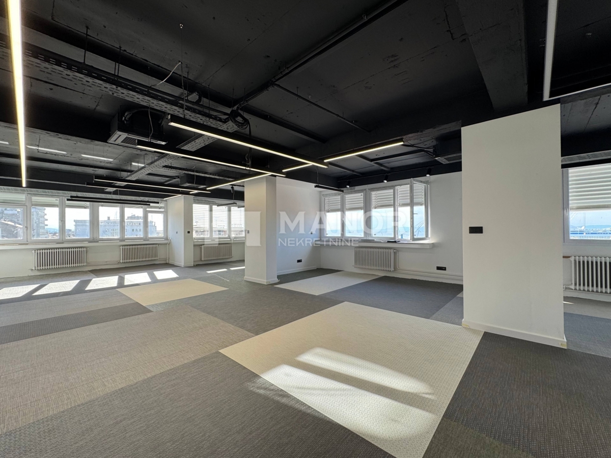 Commerciale Centar, Rijeka, 145m2