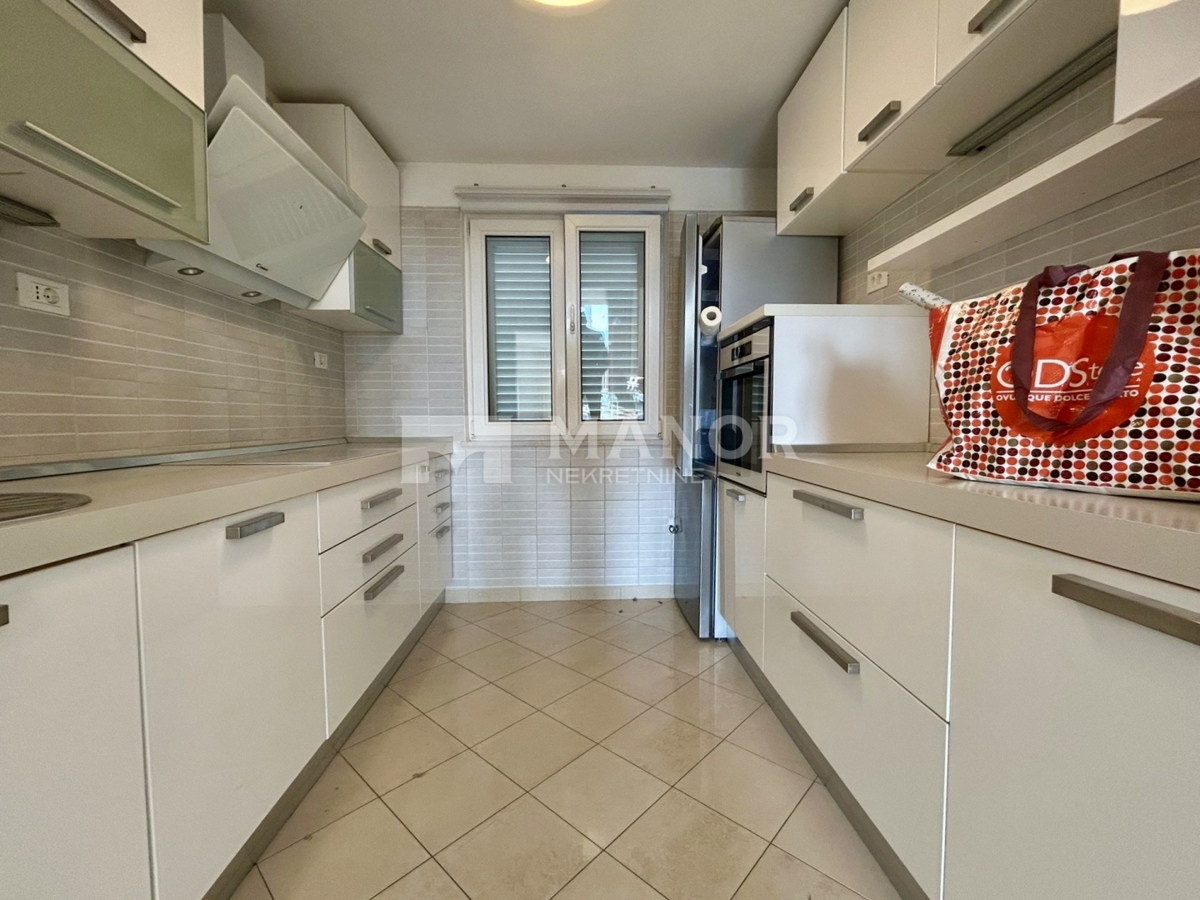 Appartamento Škurinje, Rijeka, 64m2