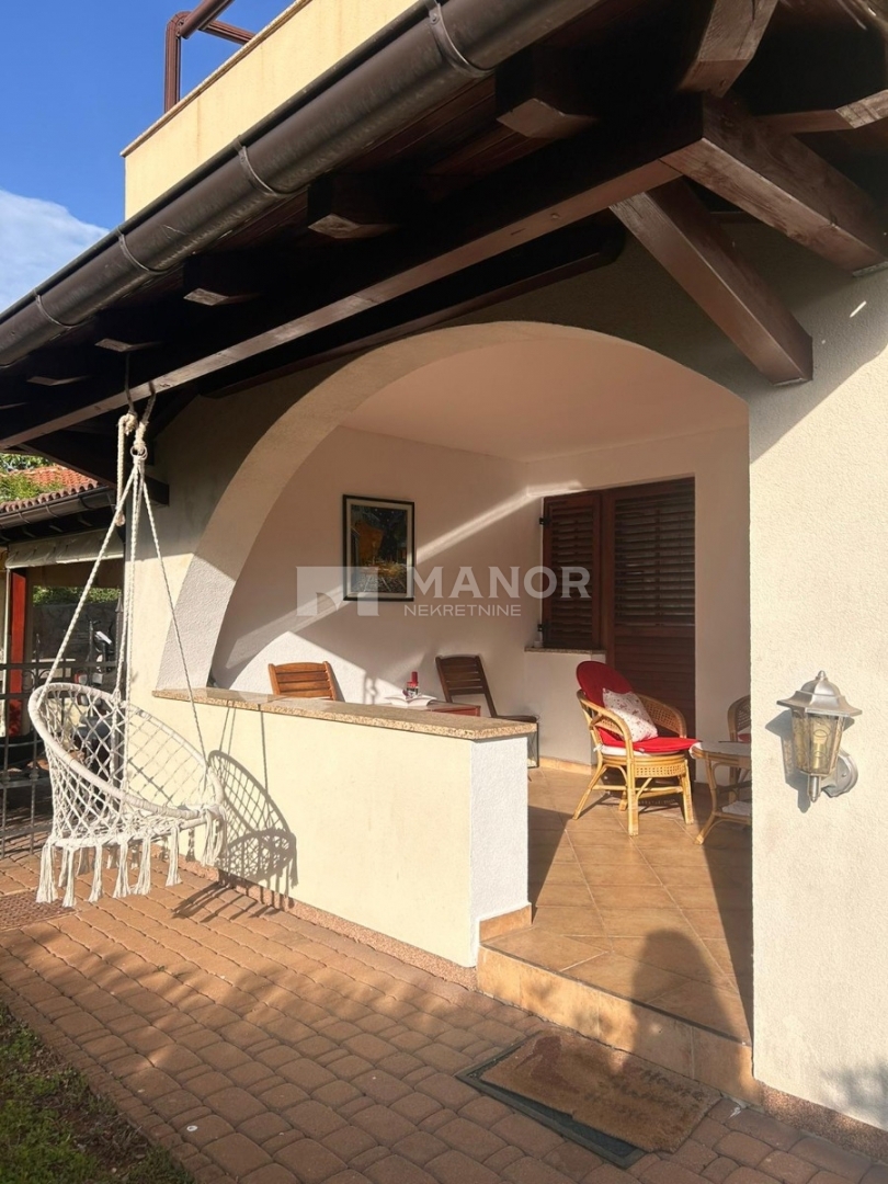 Appartamento Malinska, Malinska-Dubašnica, 74m2