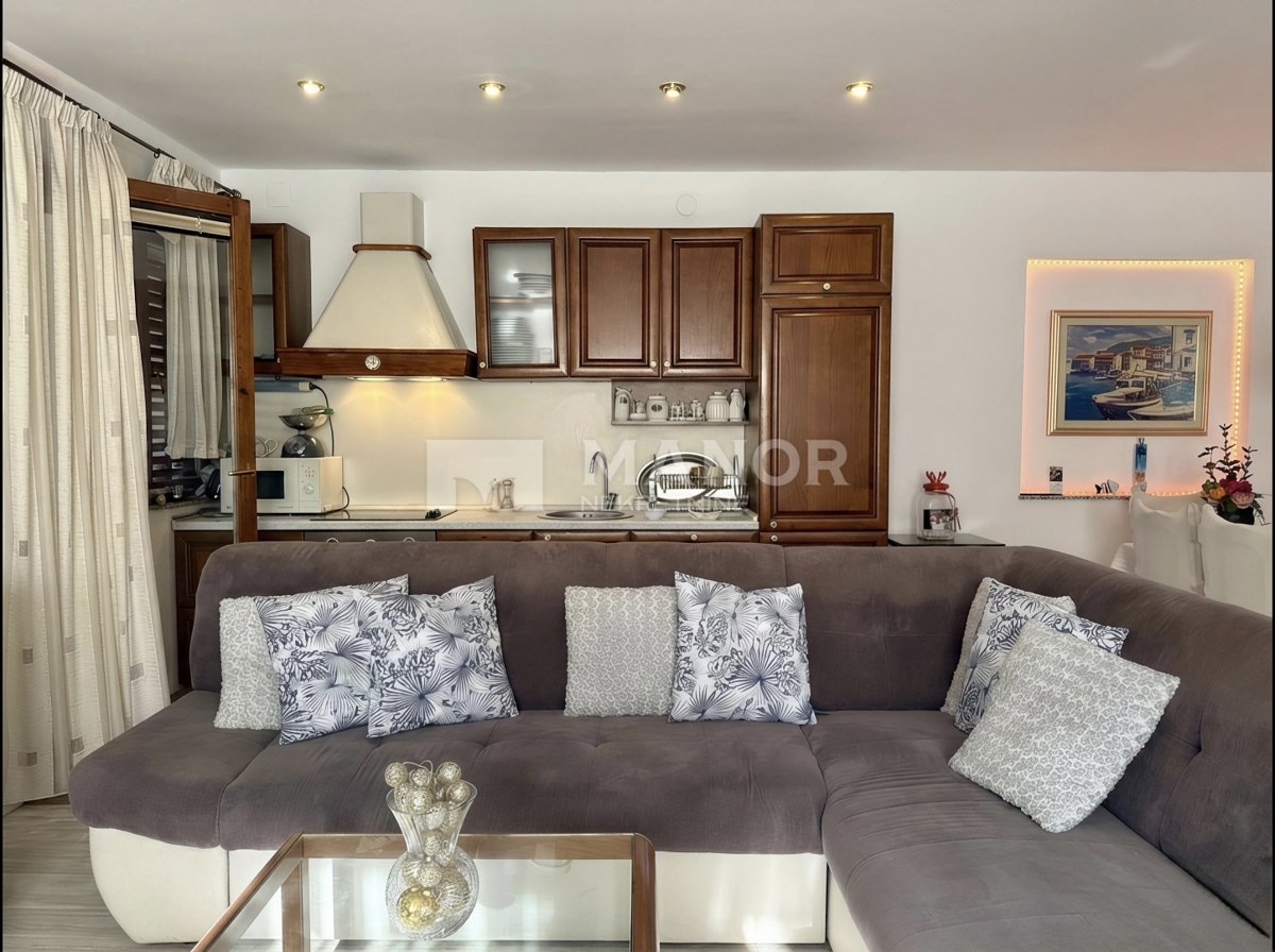 Appartamento Malinska, Malinska-Dubašnica, 74m2