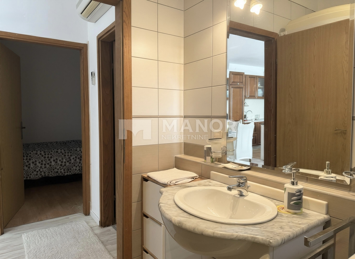 Appartamento Malinska, Malinska-Dubašnica, 74m2