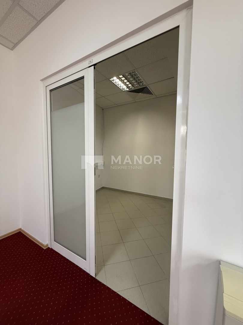 Commerciale Rastočine, Rijeka, 325m2