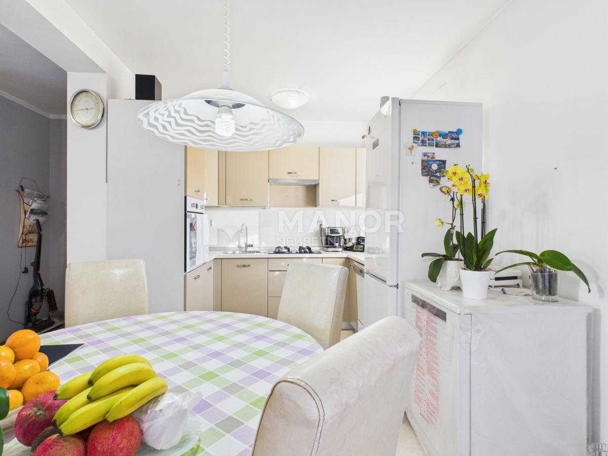 Appartamento Sroki, Viškovo, 85m2