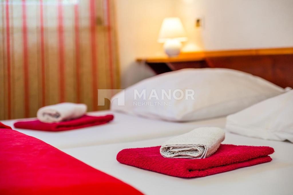 Casa Grabovac, Rakovica, 352m2