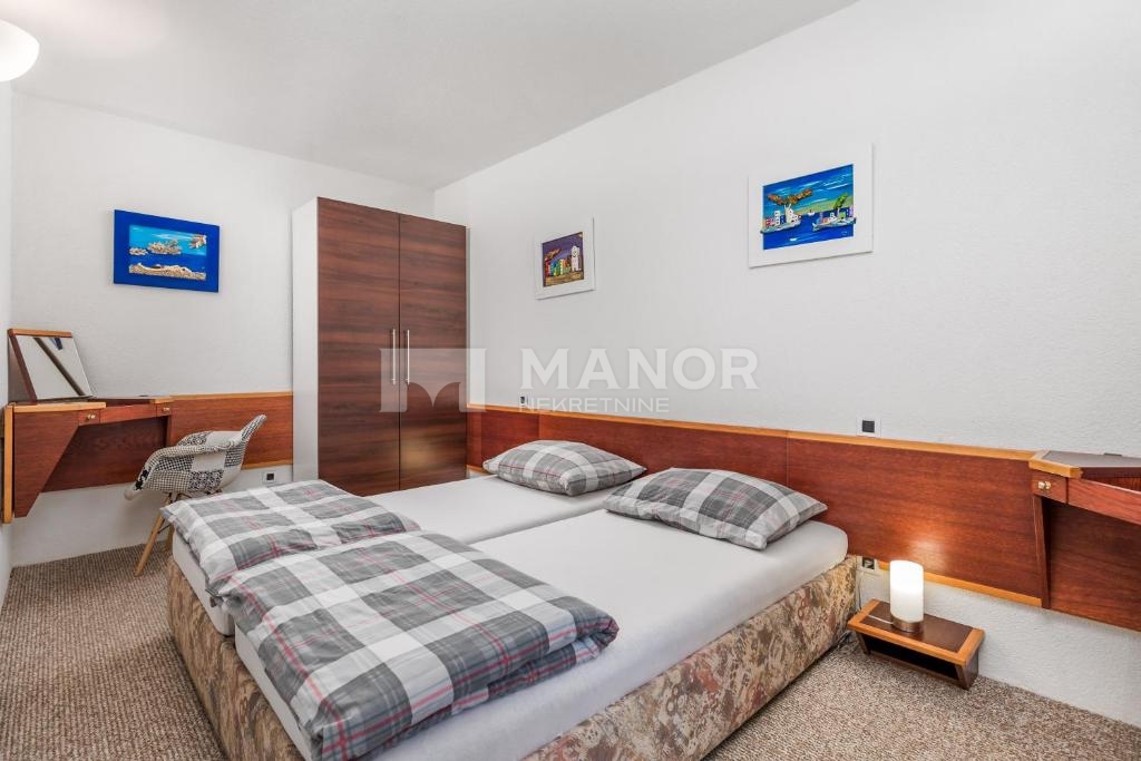 Casa Grabovac, Rakovica, 352m2