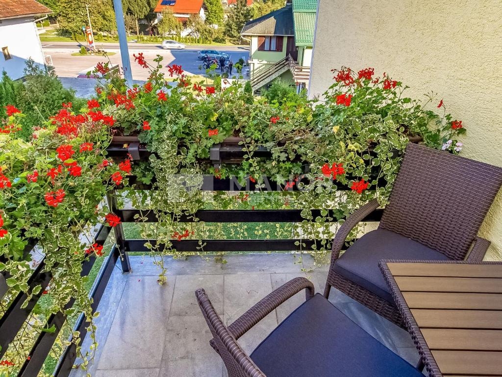 Casa Grabovac, Rakovica, 352m2