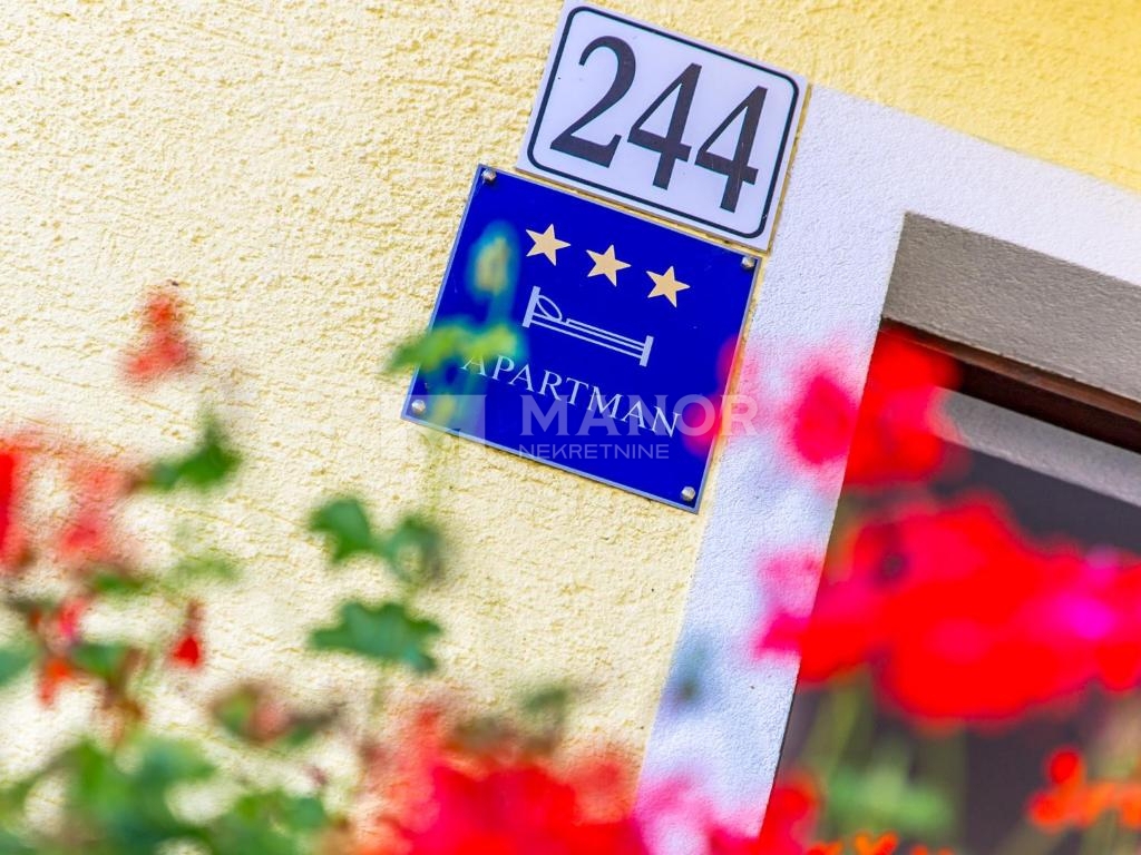 Casa Grabovac, Rakovica, 352m2