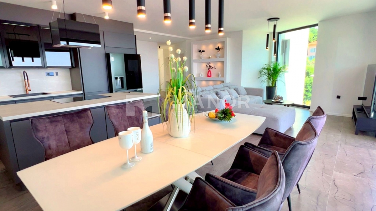 Appartamento Ičići, Opatija - Okolica, 100m2