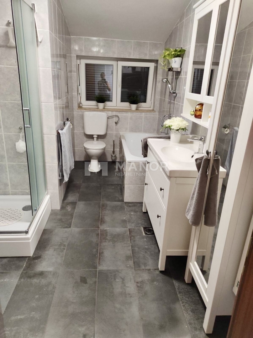 Appartamento Novi Vinodolski, 66m2