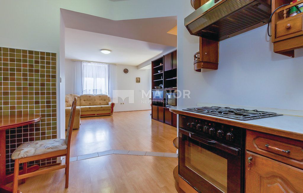 Appartamento Crikvenica, 185m2