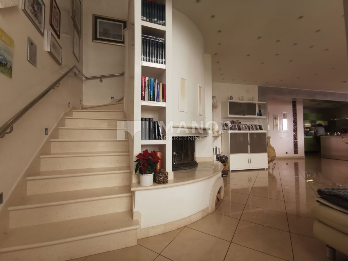 Casa Jadranovo, Crikvenica, 540m2