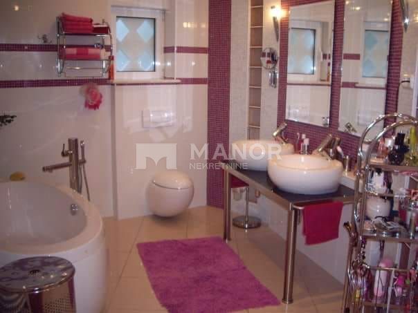 Casa Jadranovo, Crikvenica, 540m2