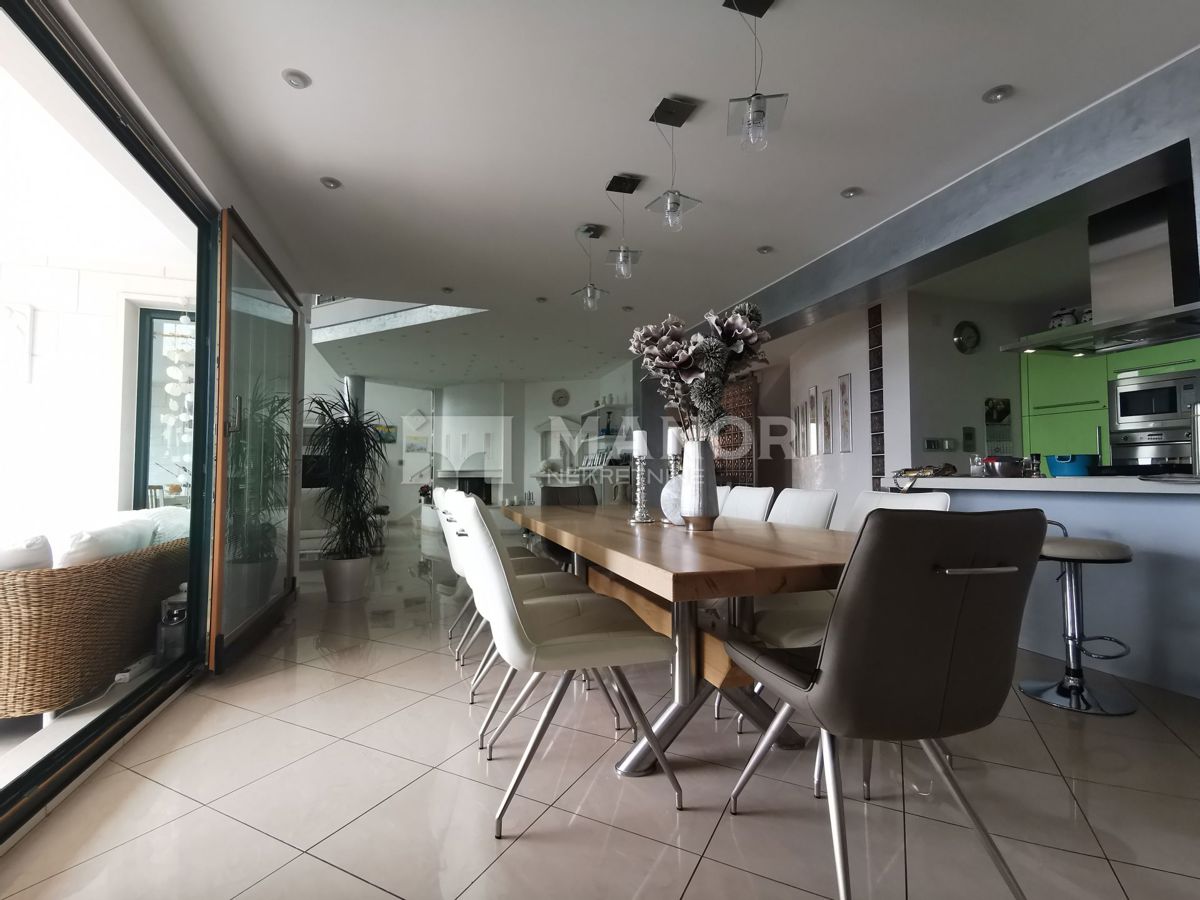 Casa Jadranovo, Crikvenica, 540m2