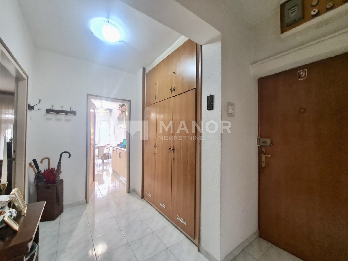 Appartamento Bulevard, Rijeka, 79m2
