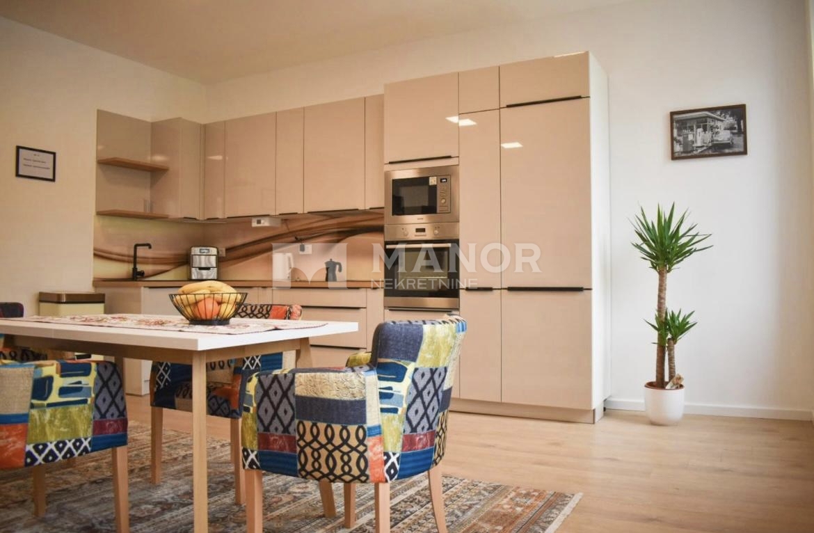 Appartamento Centar, Rijeka, 74m2