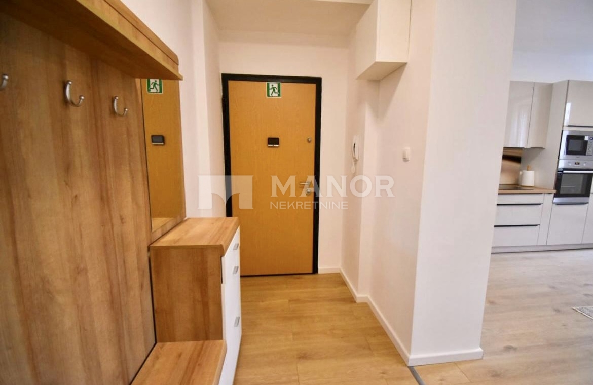 Appartamento Centar, Rijeka, 74m2