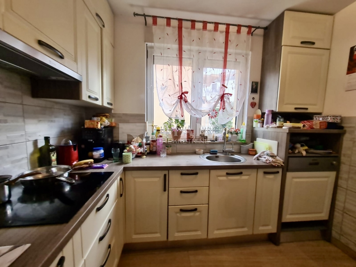 Appartamento Viškovo, 89m2