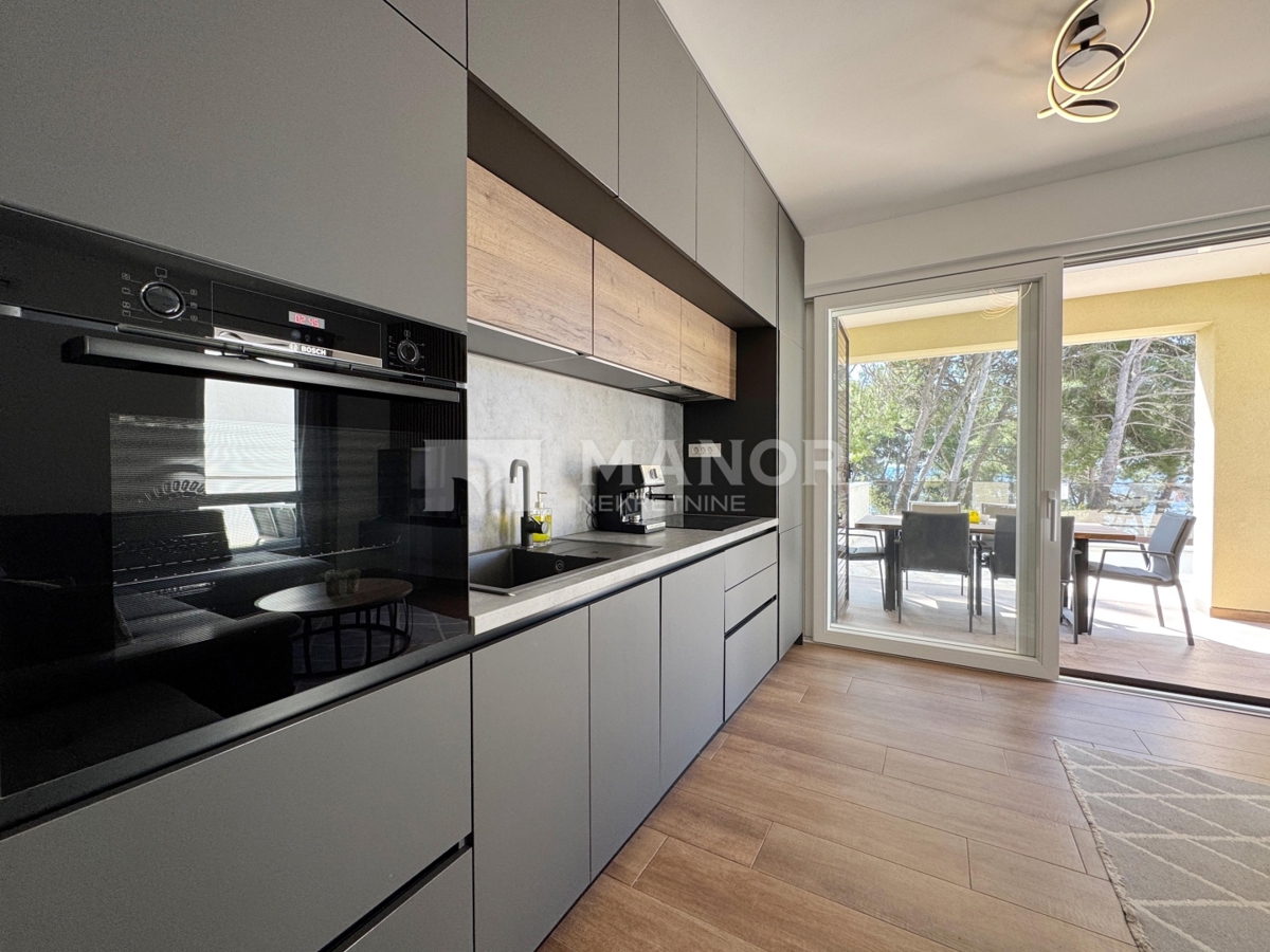 Appartamento Ivan Dolac, Jelsa, 92m2
