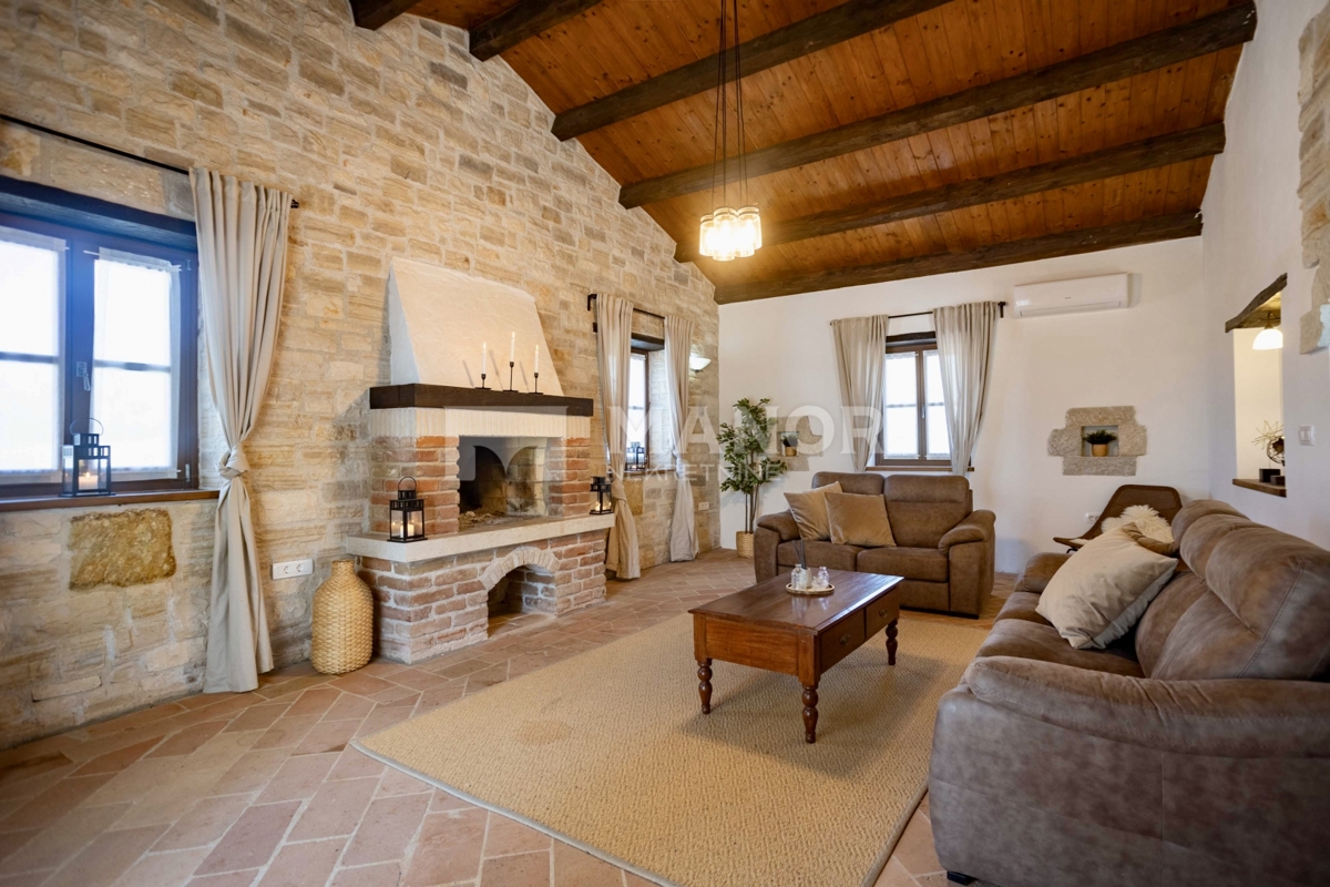 Istria, Sv. Lovreč - Villa in pietra autentica istriana