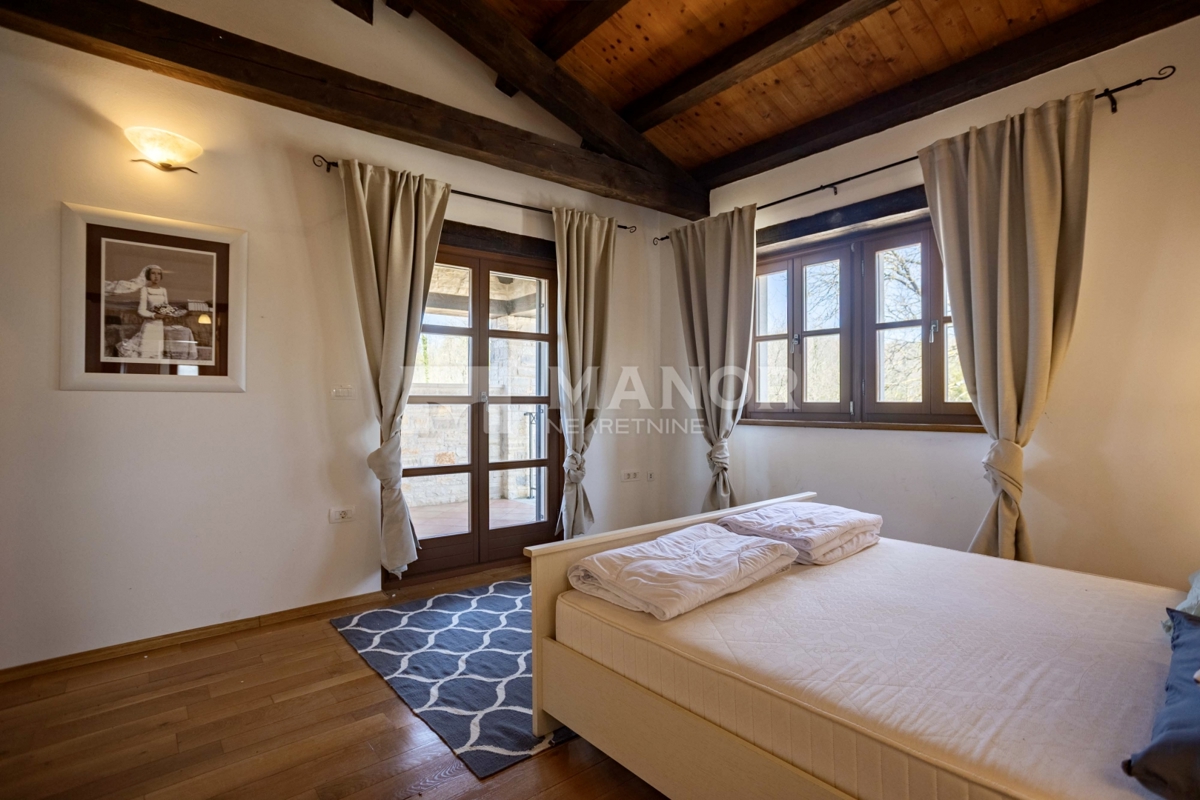 Istria, Sv. Lovreč - Villa in pietra autentica istriana