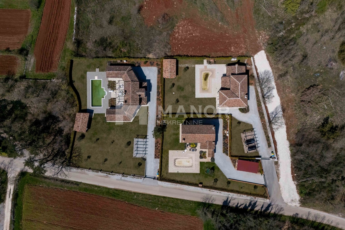 Istria, Sv. Lovreč - Villa in pietra autentica istriana