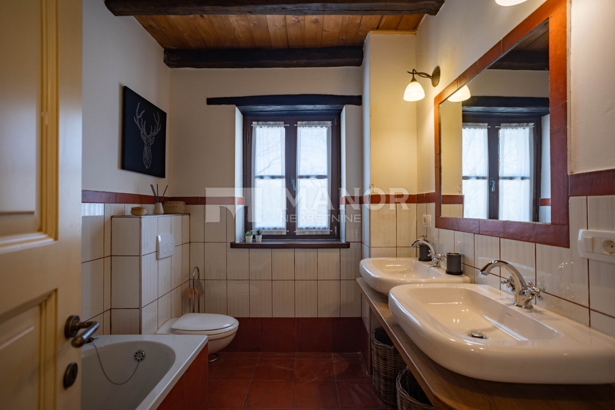 Istria, Sv. Lovreč - Villa in pietra autentica istriana