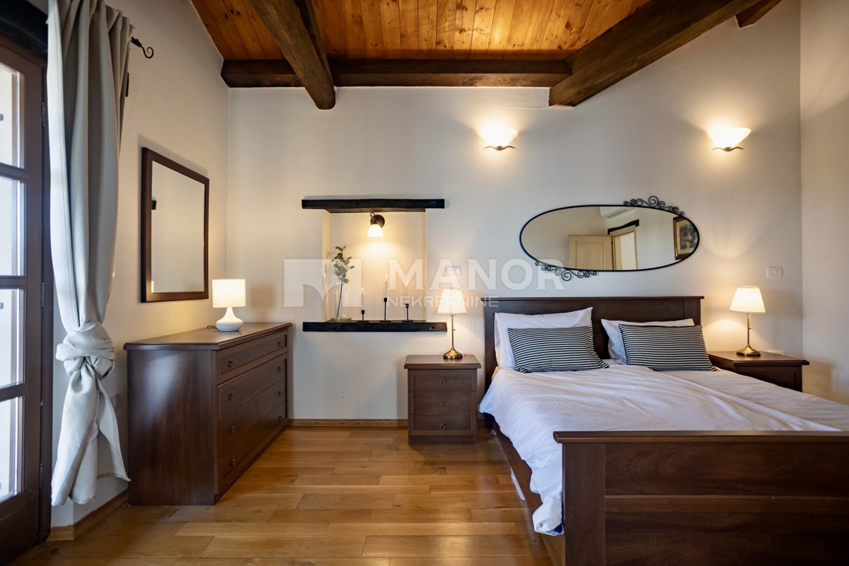 Istria, Sv. Lovreč - Villa in pietra autentica istriana