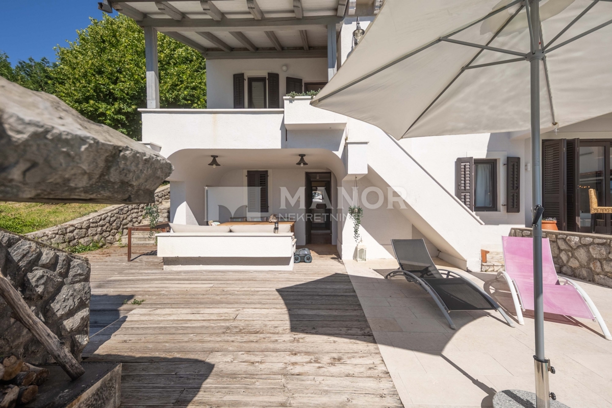 OPATIJA, VEPRINAC – Bella villa con piscina infinity e vista panoramica sul Quarnaro