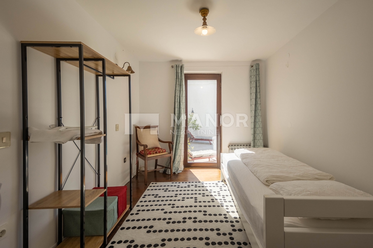 OPATIJA, VEPRINAC – Bella villa con piscina infinity e vista panoramica sul Quarnaro