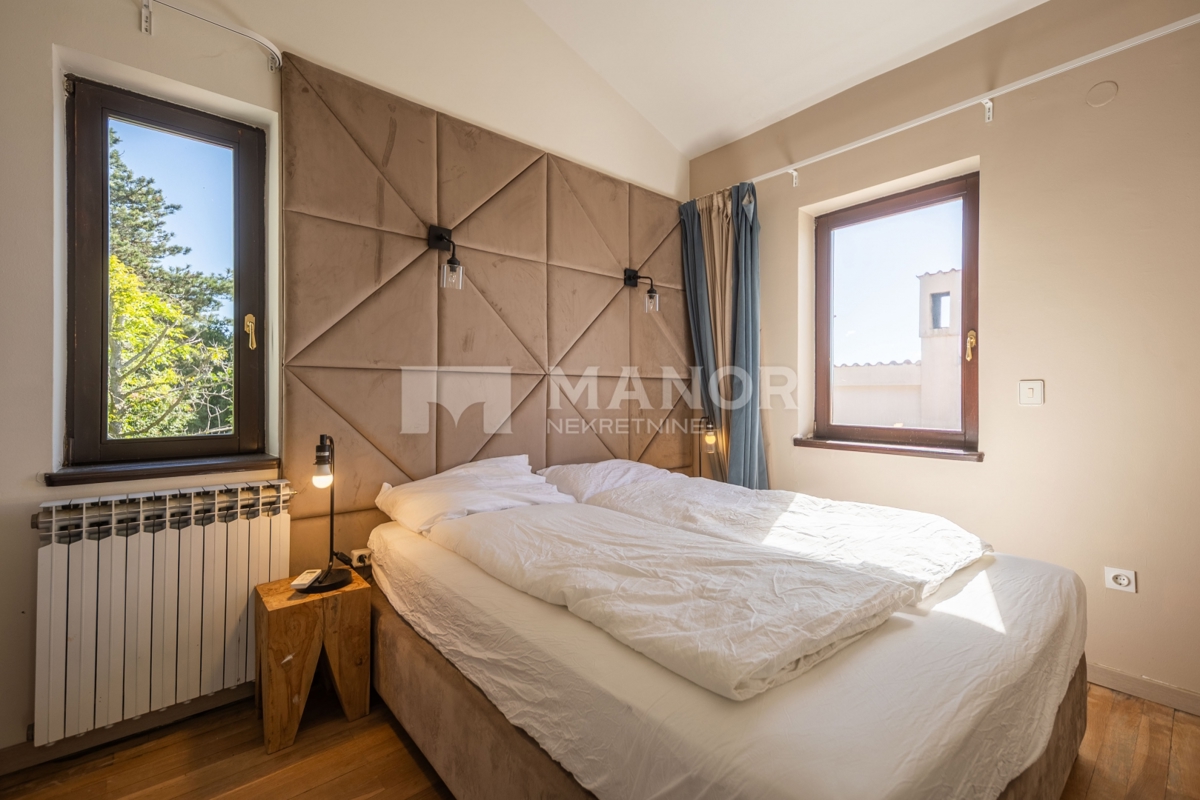 OPATIJA, VEPRINAC – Bella villa con piscina infinity e vista panoramica sul Quarnaro