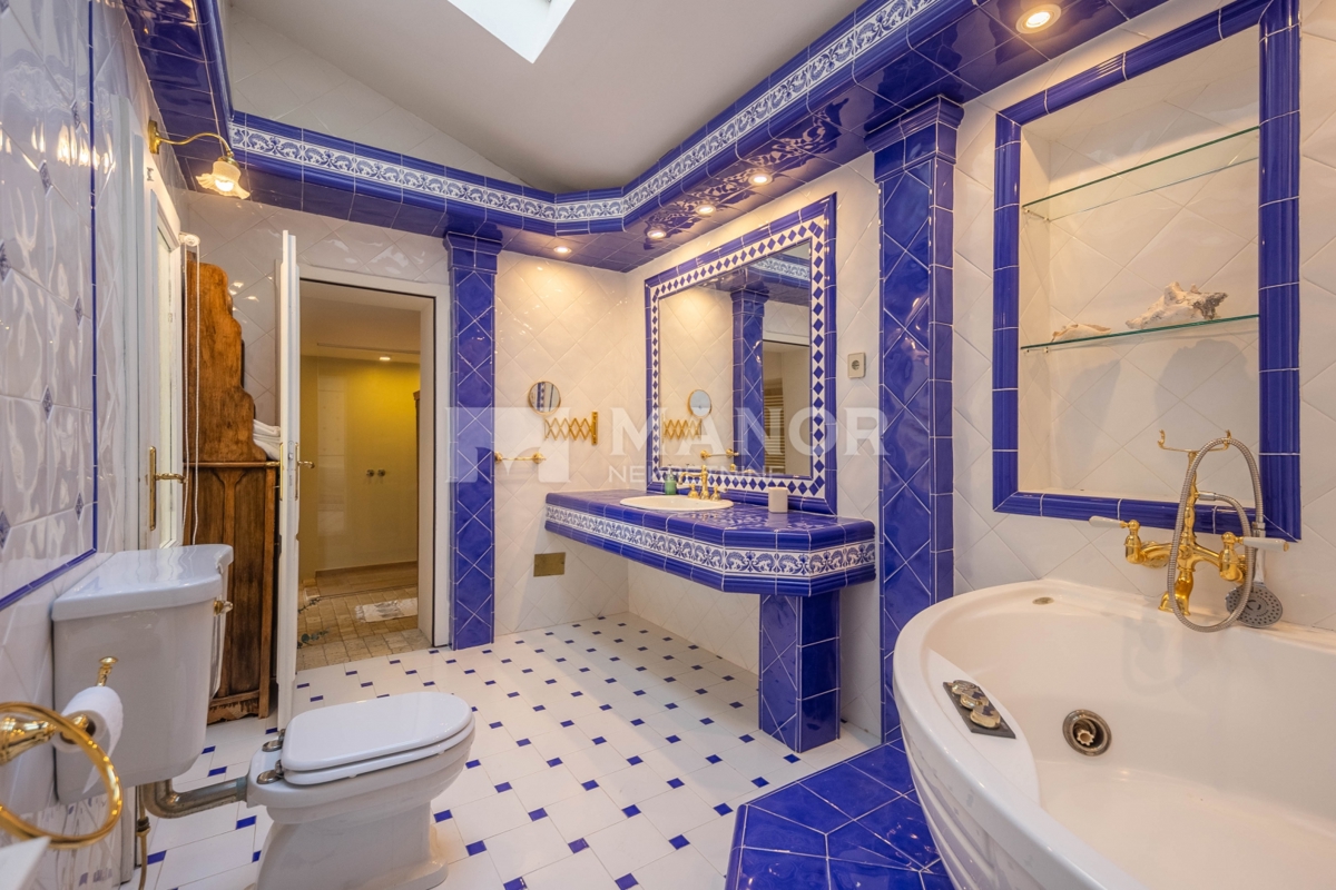 OPATIJA, VEPRINAC – Bella villa con piscina infinity e vista panoramica sul Quarnaro