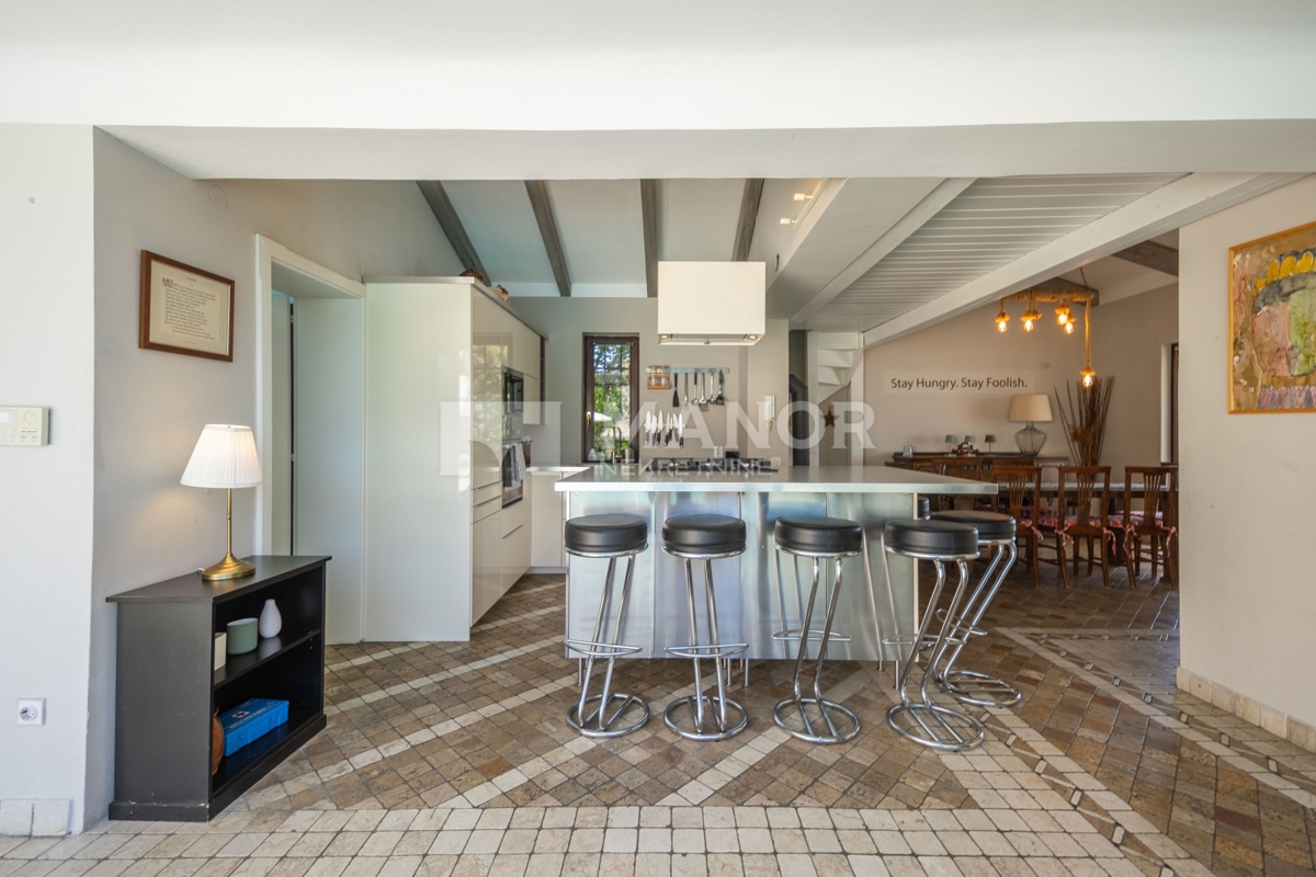 OPATIJA, VEPRINAC – Bella villa con piscina infinity e vista panoramica sul Quarnaro
