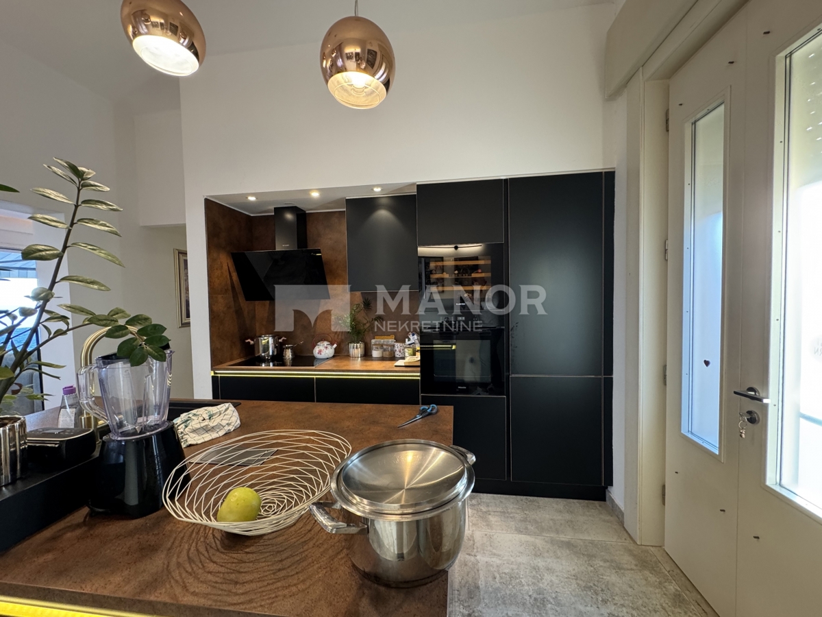 Appartamento Kantrida, Rijeka, 102m2