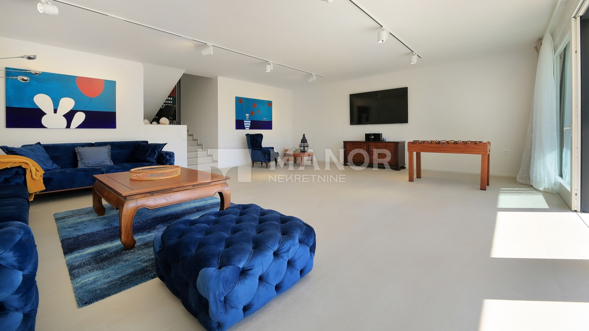 Casa Kremenići, Malinska-Dubašnica, 212m2