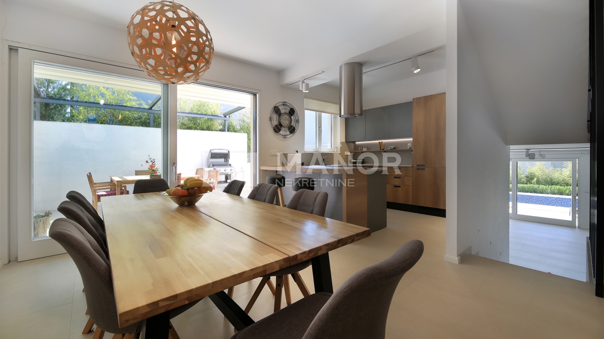 Casa Kremenići, Malinska-Dubašnica, 212m2