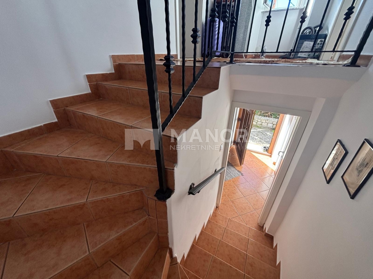 Casa Glavani, Kostrena, 175m2