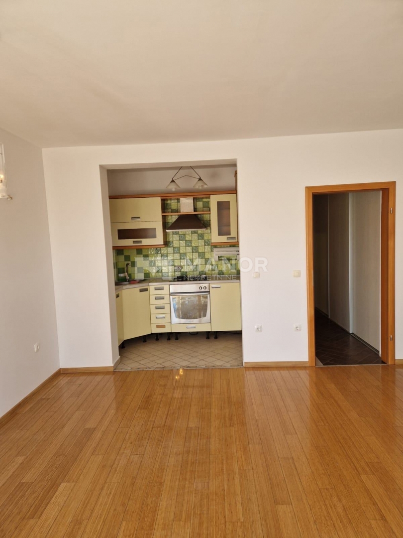 Appartamento Marčelji, Viškovo, 71m2